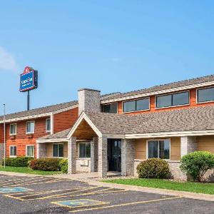 AmericInn by Wyndham Little Falls