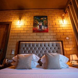 Bricks 90 Weligama