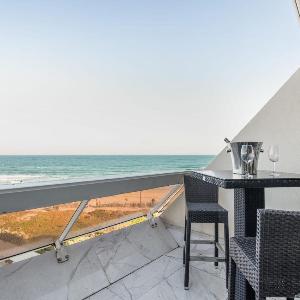 Joker Heliopolis Seafront Apartment with Panoramic Sea View