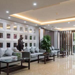 Azumaya Hotel Dao Tan
