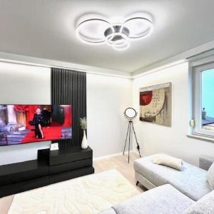Deluxe apartment Jada'or with parking and sea view