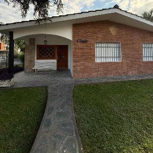 Chalet Pino azul
