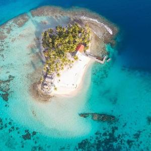 Isla pelicano casa de papel cabaña privada baño compartido