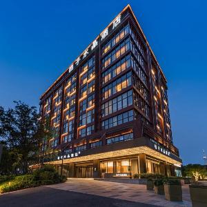 Crystal Orange Qingdao Taidong Pedestrian Street Hotel