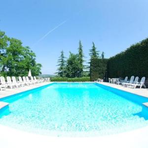 Fabulous Mansion in Nizza Monferrato with Swimming Pool