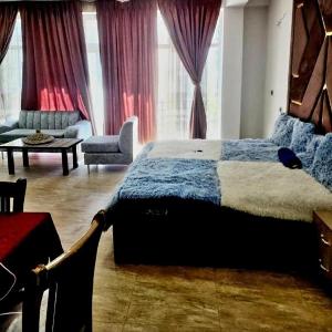 Rendezvous Hotel