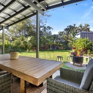 Piccolo Cottage - Firepit - 4 Mins Walk to Beach