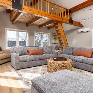 Lakefront Luxury at Stony Pointe