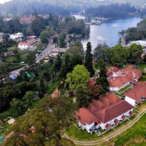 The Tredis Heritage by the Lake