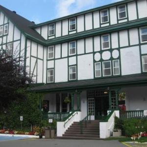 Hotels near Corner Brook Civic Centre - Glynmill Inn