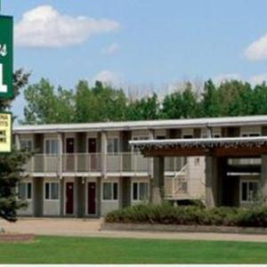 JBS Canada Centre Hotels - Plains Motel