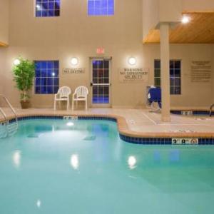 GrandStay Hotel & Suites La Crosse