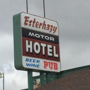 Esterhazy Motor Hotel