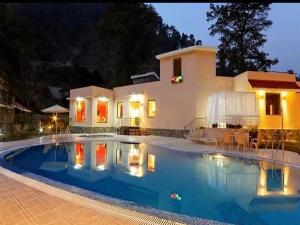 Corbett River Creek Resort, Dhikala Zone
