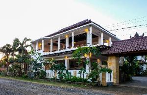 Friends Beach Hotel, Kuta Lombok