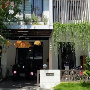 Rong's Homestay Huế