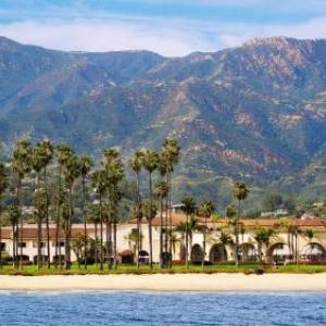 Hotels near Cold Spring Tavern - Hilton Santa Barbara Beachfront Resort