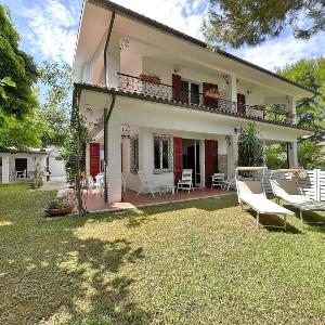 143 - VILLA BIANCA Villa Quadrilocale a Marcelli con ampio giardino aria condizionata - SPIAGGIA AL WHITE BEACH CLUB INCLUSA fino al 20-09