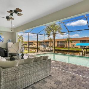 Villa Salty Fins - Beautiful Gulf Access Pool Home