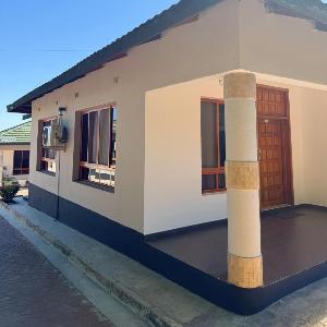 Niza Homes Pool No Blackouts & Walk to Munali Mall