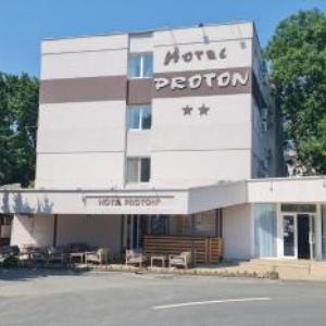 Hotel Proton