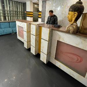 Hotel Orchid Inn