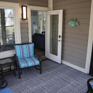 7637 Huntington Villas