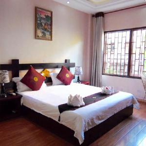 Lao Blossom Hotel