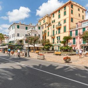 1 Bedroom Beautiful Apartment In Rapallo