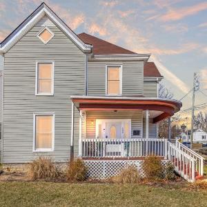 College Park Getaway