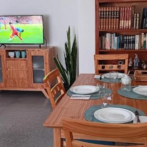Monis House
