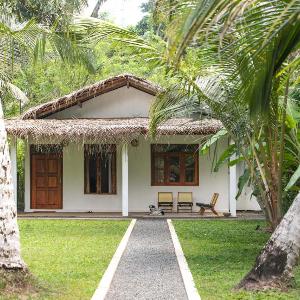 Podi Beach House Mawella