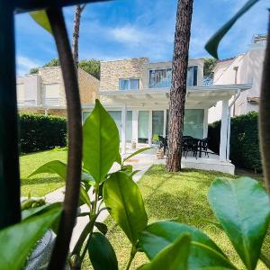 Villa Dëbora Lura 3 Gjiri i Lalëzit