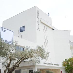 Le Prose Hotel