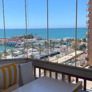 Las Palmeras marina view