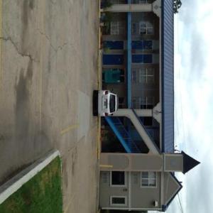 Relax Inn Hotel hotel photo