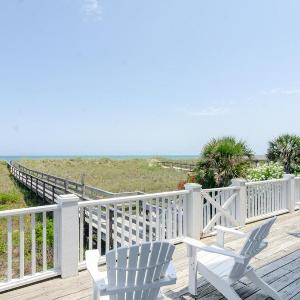 Carolina Comfort Lower by Bryant Real Estate