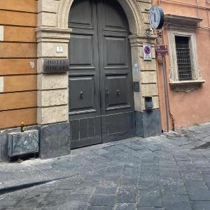 Cucunci Suite