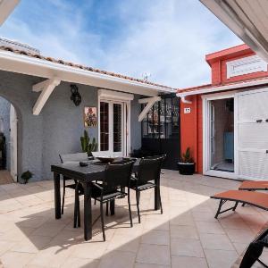 Le Cabanon de vacances avec patio