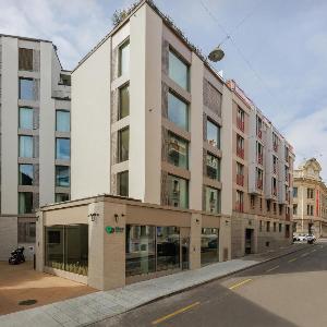Base Geneva