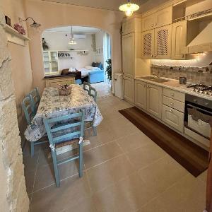 Venetian Style Apartments in Villa