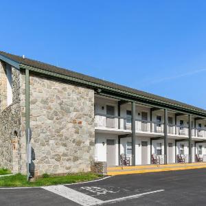 SureStay Studio by Best Western Paradise Lancaster County