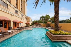 Embassy Suites by Hilton Orlando International Drive Convention Center hotel near Orange County Convention Center