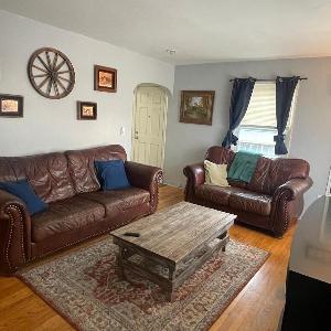 Cozy 2 bedroom Home in West Salem near hospitals