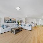 KozyGuru | Rockdale | Cozy Apt near Train Station 