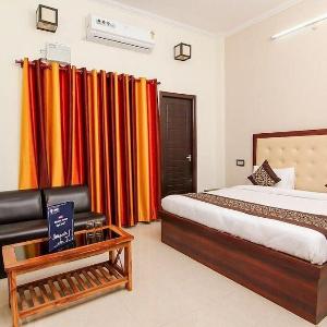 Hotel CZ Inn