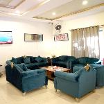 Royalz Hotel