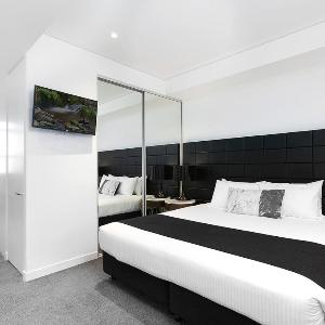 KozyGuru | Chatswood | Convenient 1 Bed Studio Apt