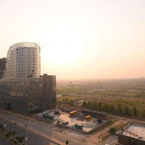 Luxury 2Bed-SkyPark One Gulberg Green Islamabad