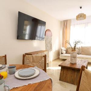 Camelia 3bed apartment - Fuengirola centre 250m beach